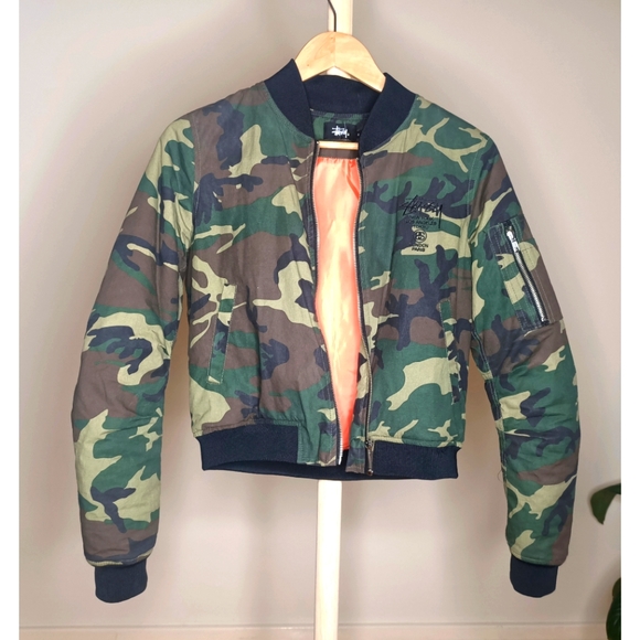 STUSSY Women's padded bomber jacket *camo size 8* - Picture 4 of 7